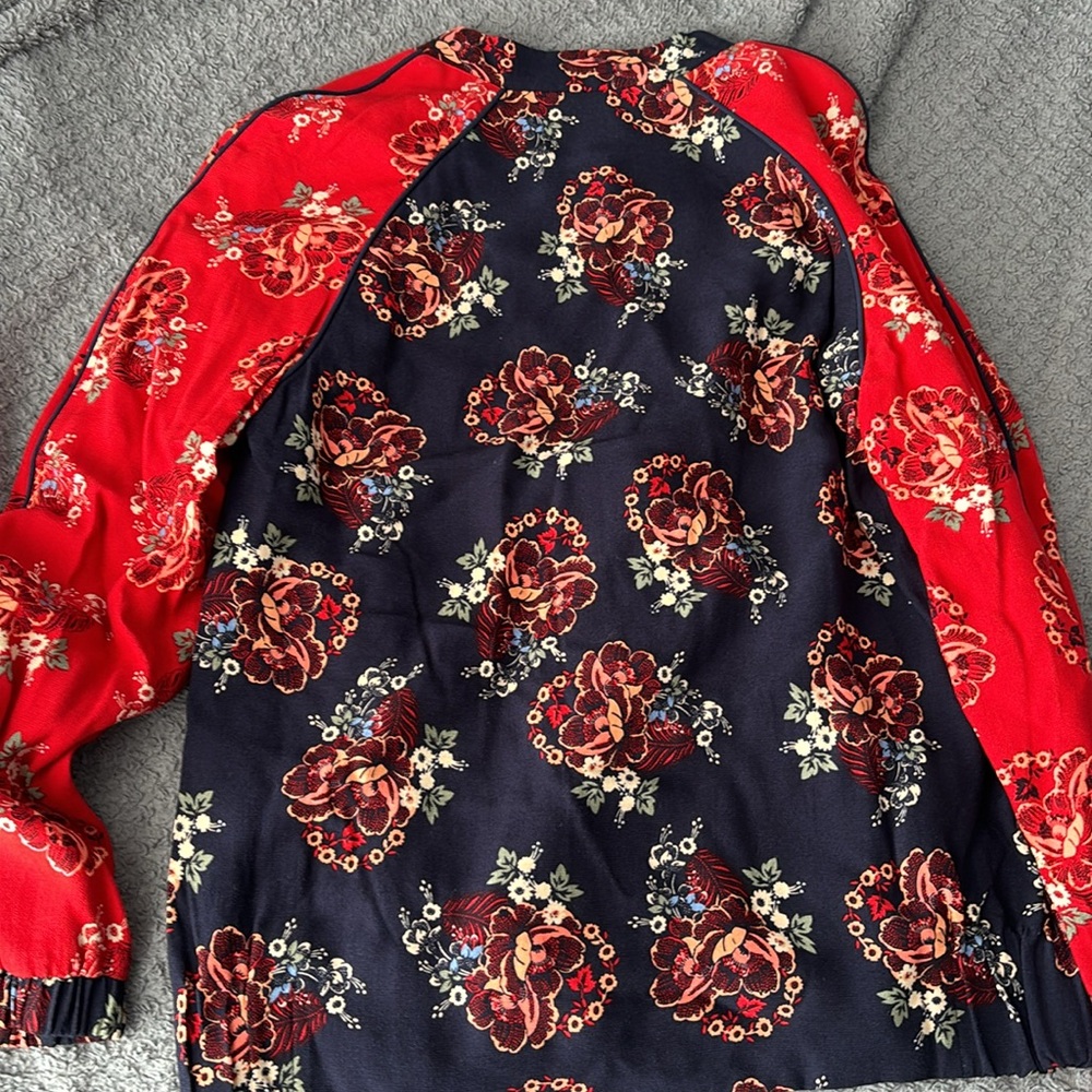 flower patterned zip up jacket - Picture 3 of 3